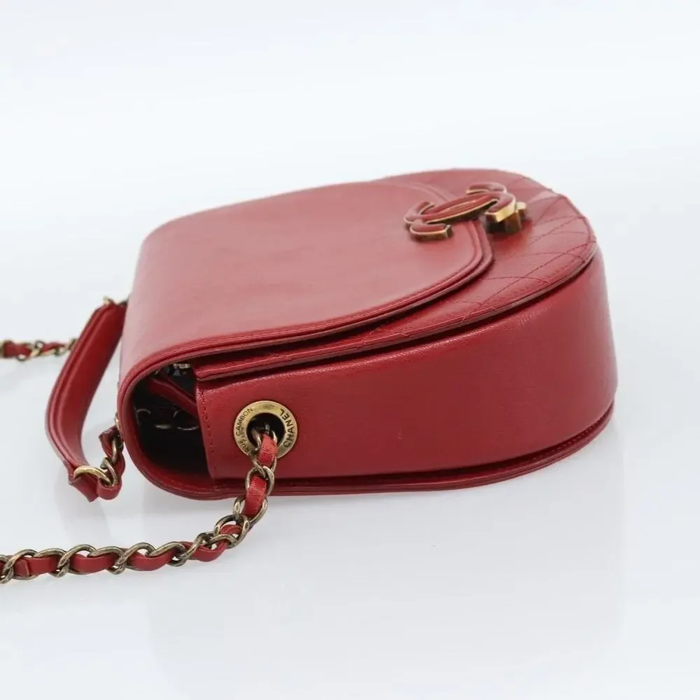 Chanel Calfskin Chain Shoulder Bag Red